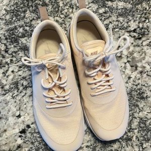 Nike Air max Thea women’s 8